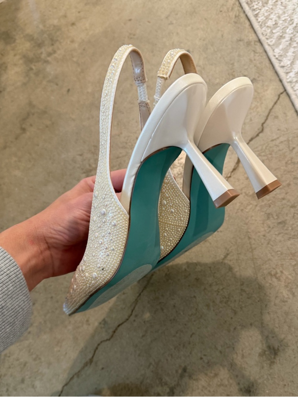 Betsey Johnson White Pearl Embellished Slingback Heels - Picture 3 of 4